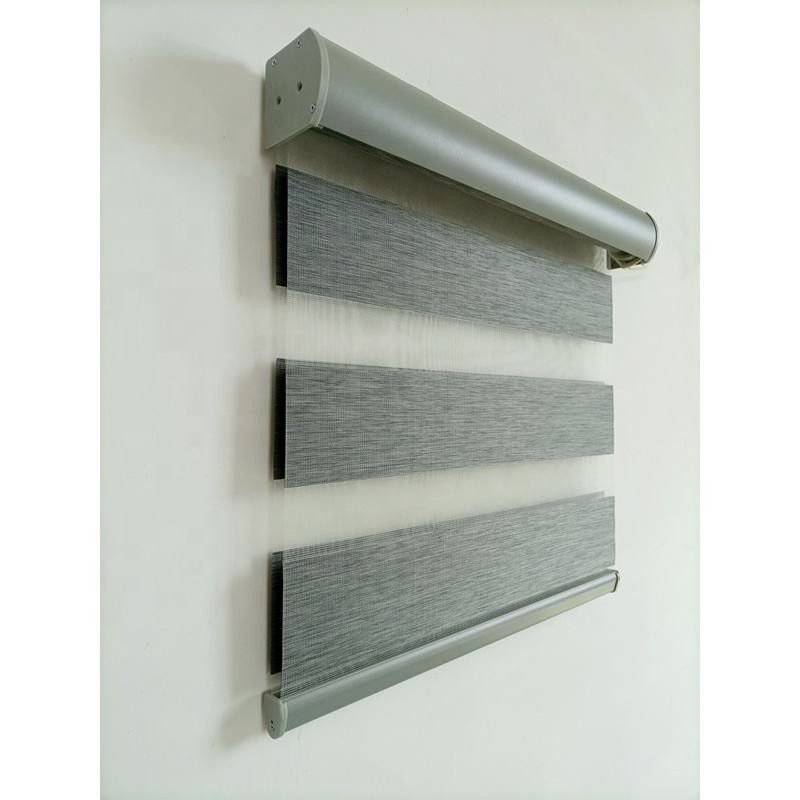 Le rideau sans fil en preuve UV aveugle jour et nuit le poids léger d'abat-jour de fenêtre