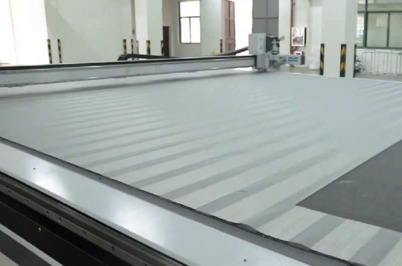 Le double rouleau sans fil de couche ombrage jour et nuit le filtrage léger d'abat-jour de rouleau de zèbre