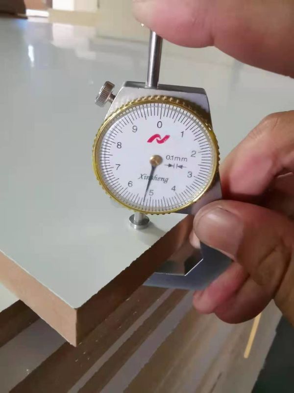 28 x 1160 x 2400 mm contreplaqué de réparation 19 ou 21 pli anti-dérapant