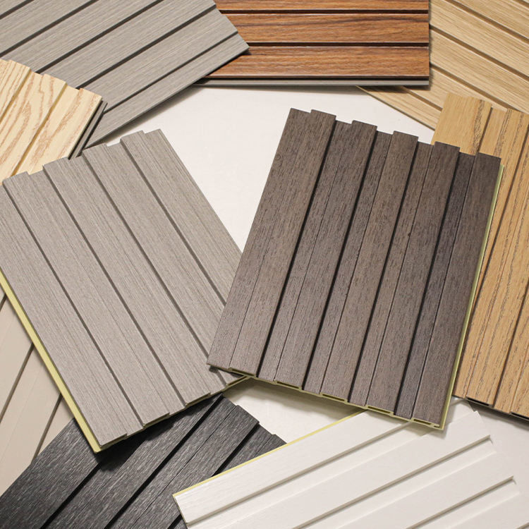 Panneaux muraux décoratifs intérieurs Panneau de plafond en PVC enduit de fibre de bambou Art Louver Panneaux de fond en WPC Panneau à ardoise à flûte