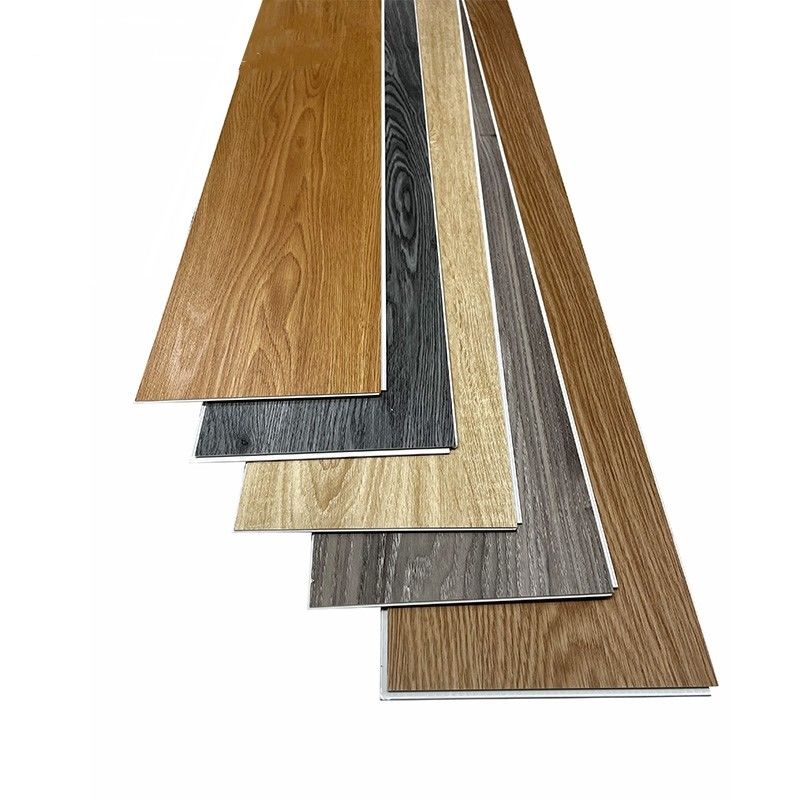 Plancher en bois imperméable à l'eau 4 mm 5 mm 6 mm Interverrouillage Cliquez sur verrouillage Vinyle de pierre plastique composite SPC IXPE Pour l'intérieur
