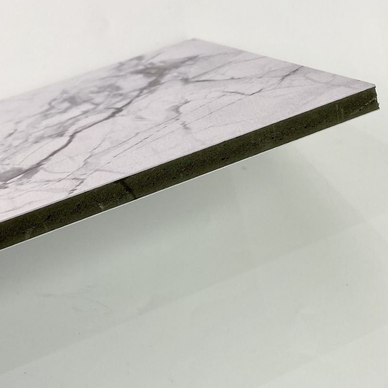 Vente à chaud Panneau mural en bambou au charbon solide 1220 x 2800 mm étanche composite en marbre à grains en bambou