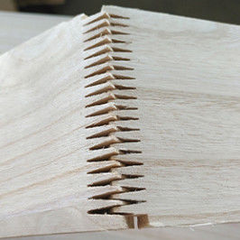 Meilleur approvisionnement en bois décoratif Produit du bois massif du pin du bois du bois Panneaux muraux en bois Panneaux joints à l'aide d'un doigt de pin