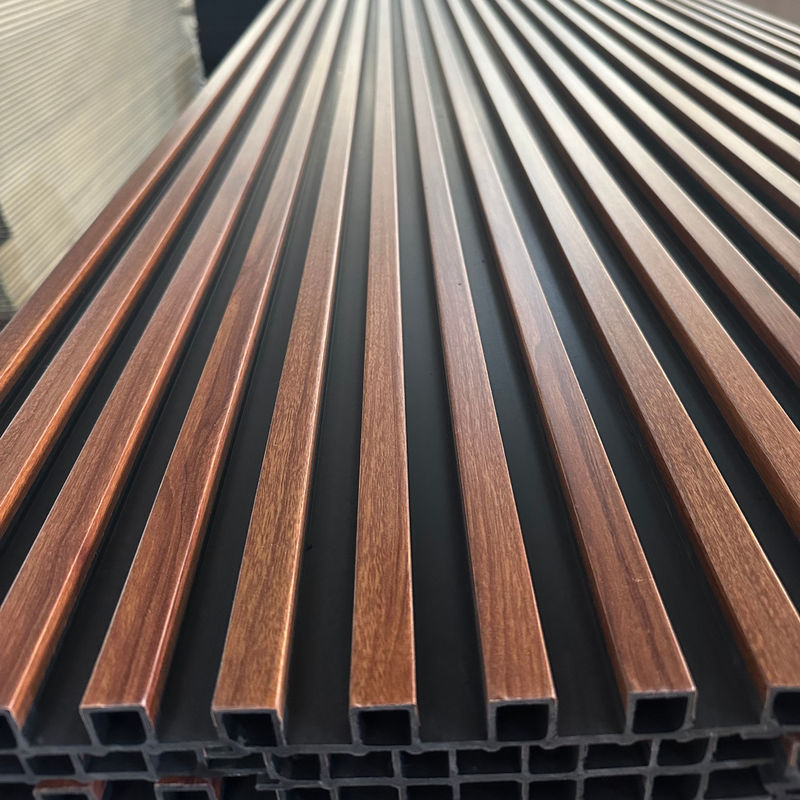 Panneau mural intérieur en bois composite de 16 cm