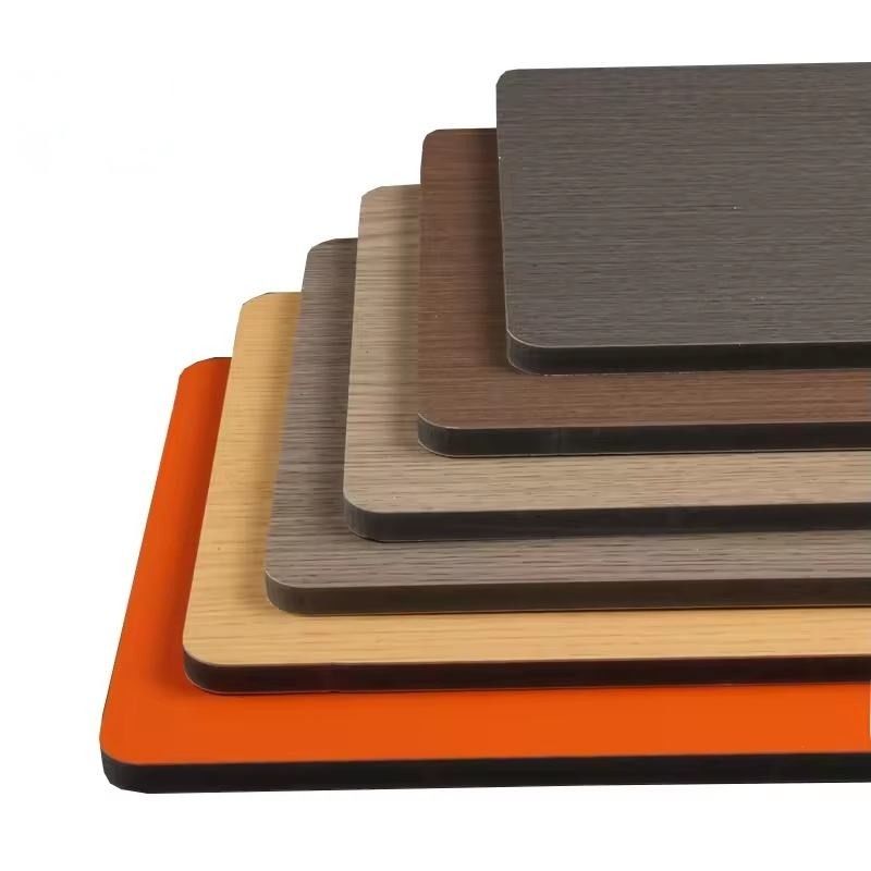 Chine usine vendant du bambou charbon de bois placage 4X8 Panneaux muraux panneaux muraux wpc pour les murs de fond