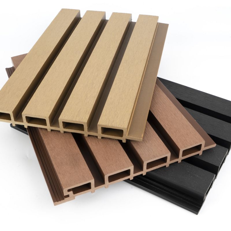 Revêtement mural WPC extérieur de haute qualité, composite extérieur, panneaux de revêtement mural WPC extérieur