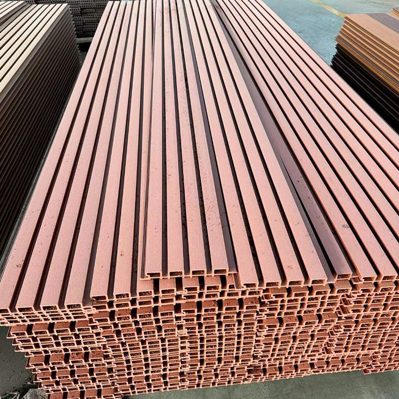 Panneau mural composite extérieur en PVC Panneau mural en bois Co-extrudé