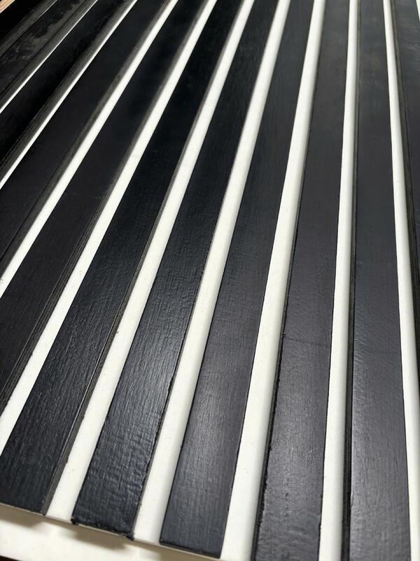 Panneaux muraux en ardoise en bois à prix compétitif Plafond Panneaux acoustiques en ardoise en bois pour murs insonorisés