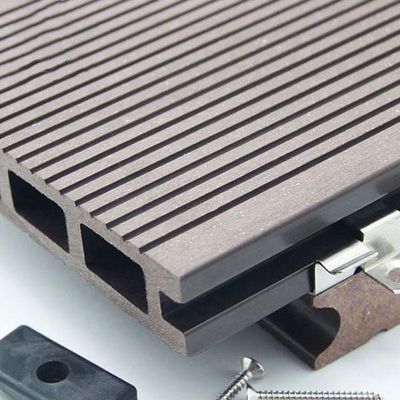 le plancher extérieur de Decking de Wpc de Decking en bambou de patio de 135x25mm a poncé