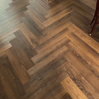 4 mm 5 mm 6 mm plancher en vinyle spc étanche à l'eau anti-dérapant