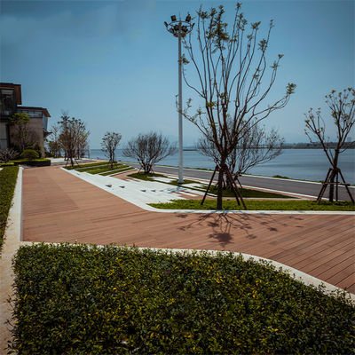 Plancher en bambou en extérieur