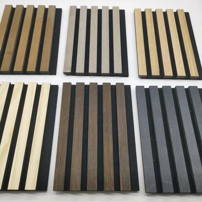 FSC Certifié en gros en feutre panneaux d'isolation acoustique panneaux muraux insonorisés panneaux acoustiques en bois panneaux acoustiques rainurés