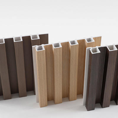 Panneaux de revêtement mural WPC au meilleur prix, nouveau design, mur cannelé, décoration murale intérieure