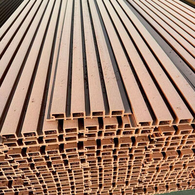 Panneau mural composite extérieur en PVC Panneau mural en bois Co-extrudé