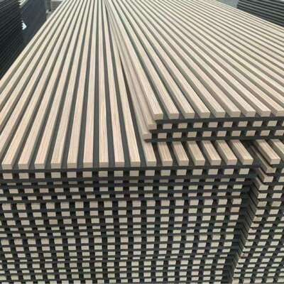 Panneaux acoustiques en vente à chaud Panneaux muraux en bois à la slate à flûte Décoration de la maison Panneaux muraux insonorisés intérieurs