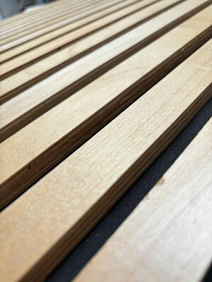 Panneaux muraux en ardoise en bois à prix compétitif Plafond Panneaux acoustiques en ardoise en bois pour murs insonorisés